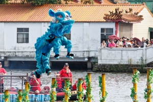龍舟、舞獅@龍潭大池