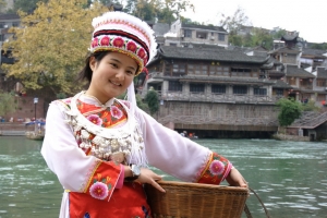 來去鳳凰古城走一走