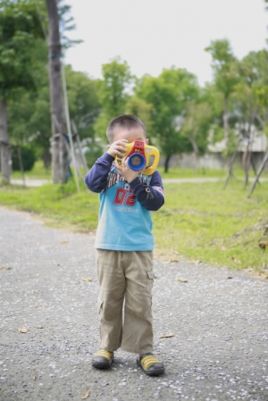 愛玩攝影的小子XD