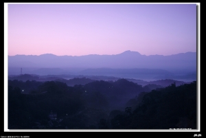 日出三峰
