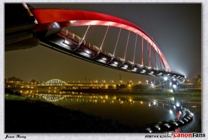 大芭樂之夜拍松山彩虹橋