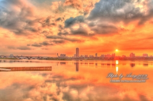 好久沒發帖~來個一張流~大稻埕HDR!!