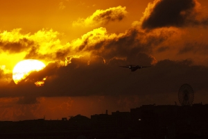 高雄天際線 EF 100-400mm F4.5-5.6L