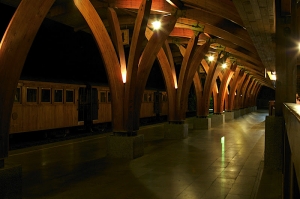 黎明前的忙碌－祝山線火車