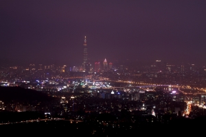 碧山巖開漳聖王廟 夜景