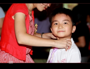 小姪子幼稚園畢業會(姪女也來插一腳~ㄏ)
