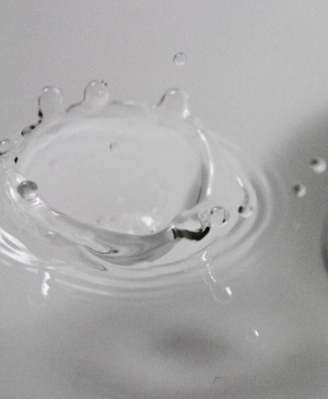 雨天拍水最適合