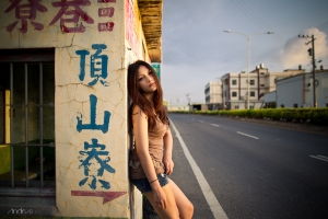 瞳-Chloe