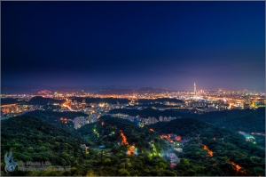 碧山巖．台北夜