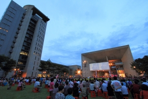 鳳凰花開時 - 元智101級畢典