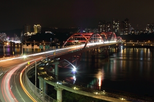 夜拍關渡大橋