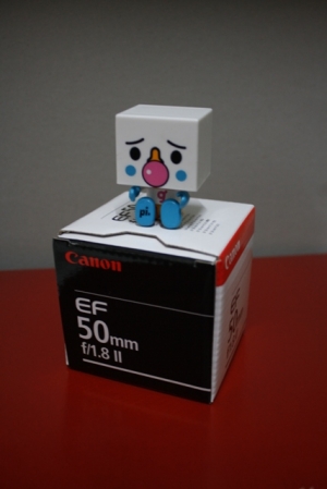 [第一次开箱] 50mm F1.8 II