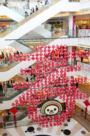 夢時代~OPEN獎燈籠~祝大家新年快樂，虎你旺旺旺！