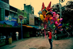 鎮西堡：高中班遊