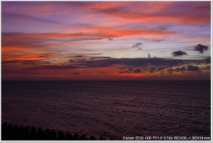 辛樂克前的夕陽--南寮海天一線