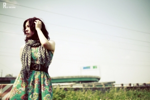 香港女孩 / 樹葉 . BB