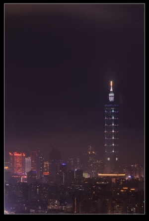 101 煙火!! 拍攝於劍潭山!!