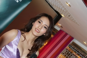 華歌爾新代言---王予柔