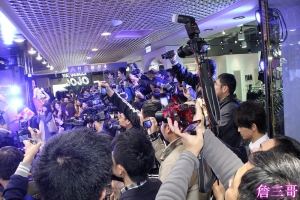 ▼安心亞跨年趴內衣活動▲