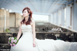 [白紗作品]佳慌~WHITE&BLACK