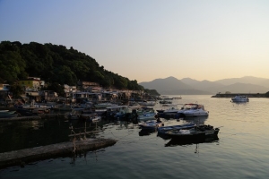 欣賞夕陽輕鬆行