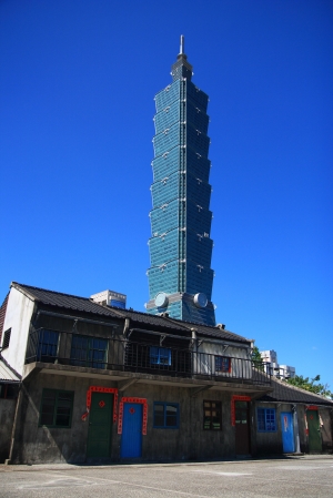 8月1日 101大樓及眷村文化公園(瞎拍)