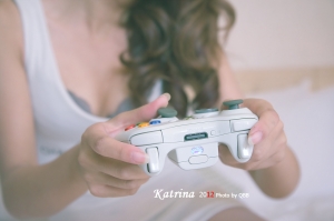 。。。Katrina 呦呼！宅女。。。