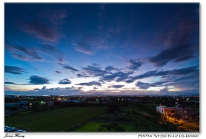 頂樓日出。20090714別人家的樓頂