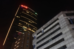 夜遊公益路誠品