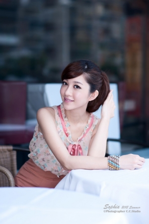 正妹先決～～Sophia