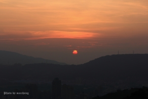 軍艦岩之七夕晚霞