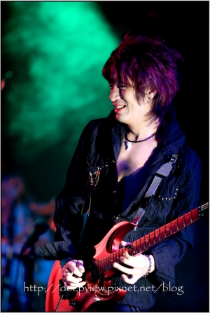 328與搖滾電吉他的對話