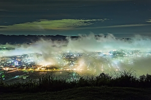 埔里虎頭山夜色 & 五城金龍山晨曦