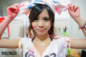 The Color Walk Girl PG 彩街