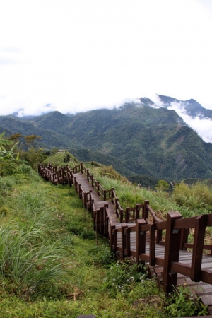 隙頂拍雲海