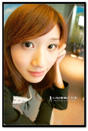 小均@郵輪式列車外拍（Albert ）