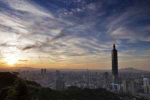 10月31日小弟在象山練拍..