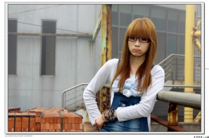 東海廢墟&nbsp;&nbsp;-&nbsp;&nbsp;小敏