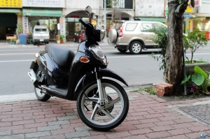 [24L II] 相機日記75： 台灣十六天之旅 ～ Day08 久違的騎機車