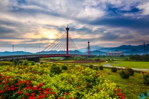 苗栗新東大橋-晨曦