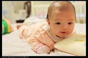 (寶貝女兒)生活照