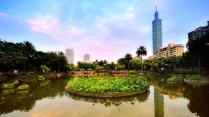 國父紀念館看101.