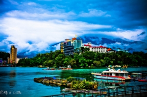 動、靜皆美 日月潭 紙教堂