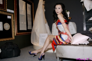 ▲中外藝品鑑賞會▼蕭大美女