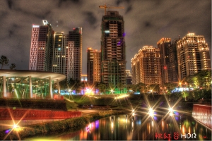 台中秋紅谷HDR~一張流