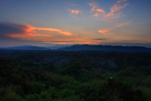 〔5.13〕二寮日出