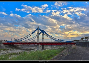 橋上橋下都是橋