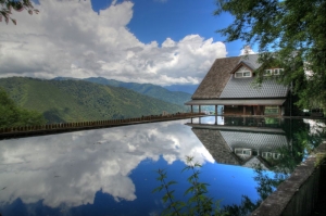 雪山登山口單發