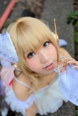 5D2 + 24-70 拍 COSER