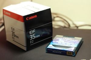[開箱] Canon EF 35mm F2 回家囉！